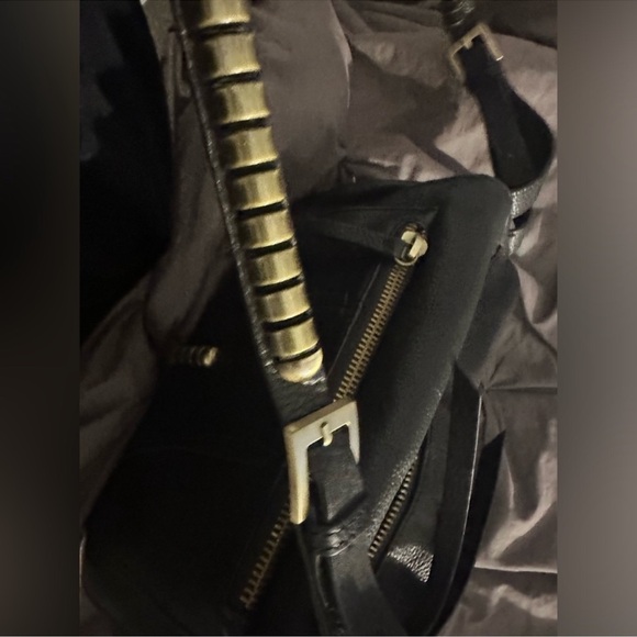 Kelsi Dagger Stellan Black Leather Crossbody Bag - Picture 6 of 7